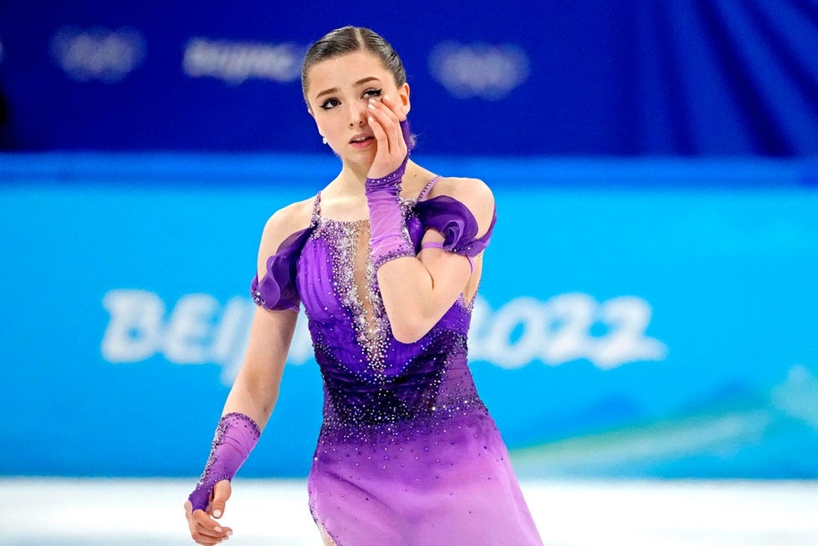 Thiên thần nước Nga khóc nức nở khi thi đấu ở Olympic - 5 Thiên thần nước Nga khóc nức nở khi thi đấu ở Olympic - 5