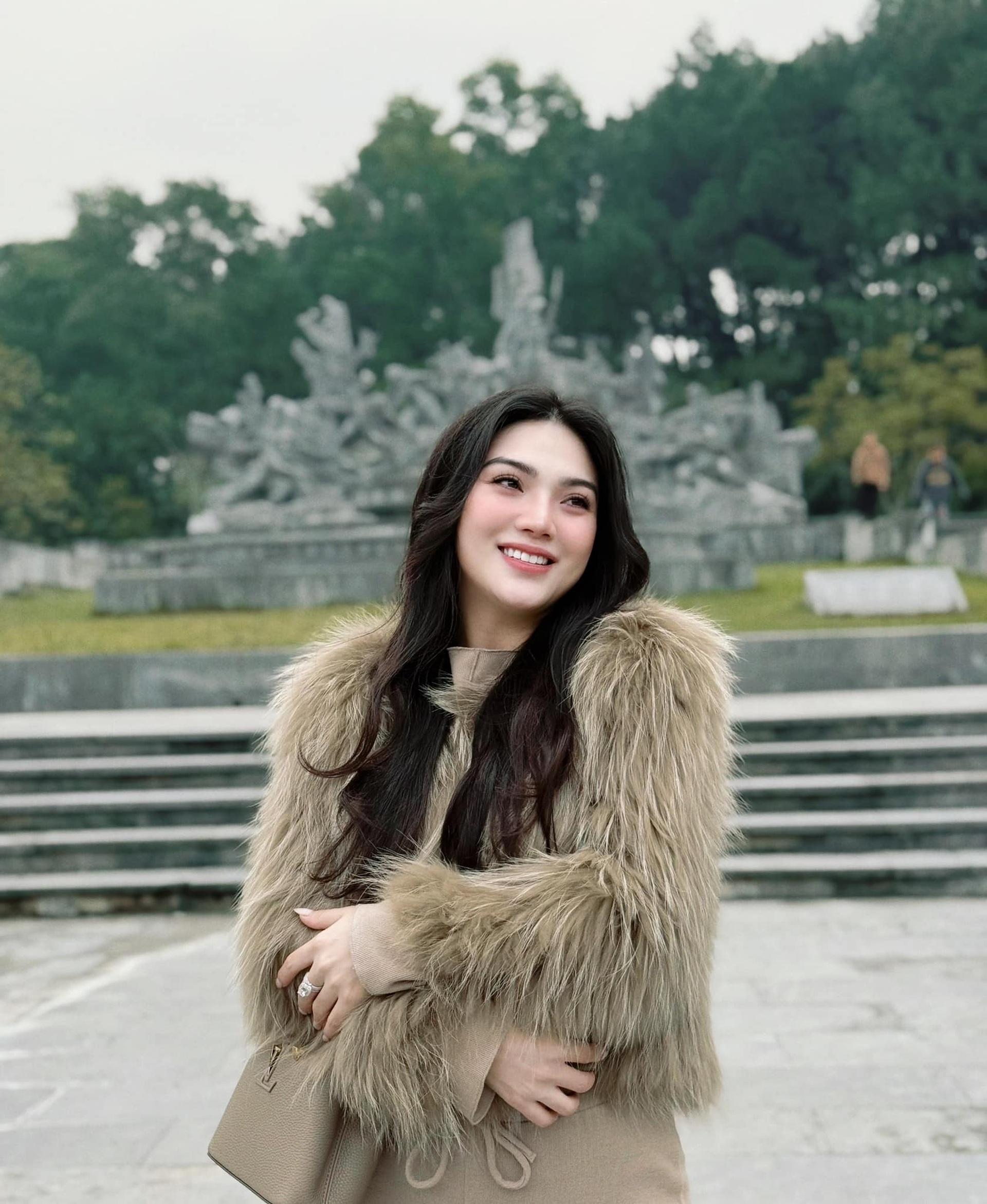 Mỹ nhân dân tộc Sán Chay hát nhạc cách mạng thu hút triệu người nghe là ai? - 8