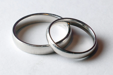 Hôn nhân làm giảm nguy cơ sa sút trí tuệ