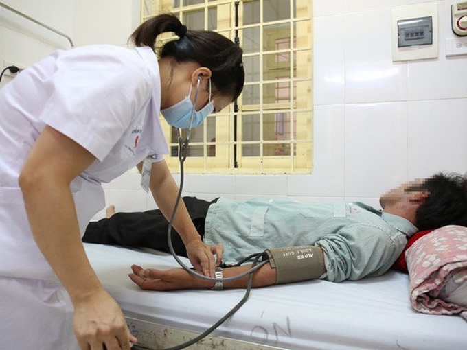 40% người bệnh nhiễm HIV có thẻ bảo hiểm y tế nhưng không dùng vì sợ… kỳ thị - Ảnh 1. 40% người bệnh nhiễm HIV có thẻ bảo hiểm y tế nhưng không dùng vì sợ… kỳ thị - Ảnh 1.