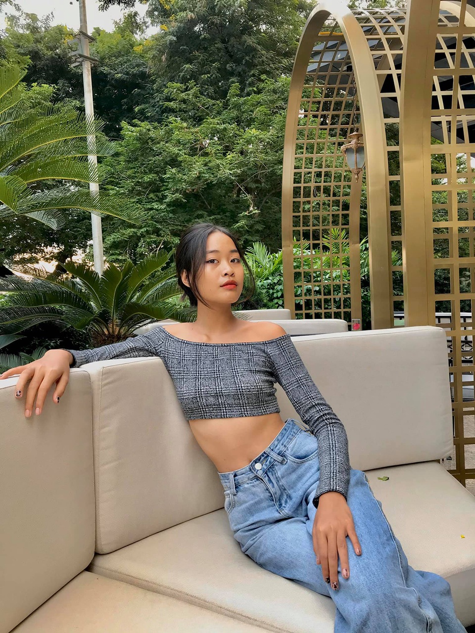 Hoa khôi “Tài sắc Phương Đông” gây ấn tượng nhờ nhan sắc đẹp lạ - 8 Hoa khôi “Tài sắc Phương Đông” gây ấn tượng nhờ nhan sắc đẹp lạ - 8