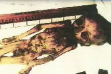 Bí ẩn đĩa cổ 10.000 năm tuổi và tai nạn phi thuyền ngoài hành tinh