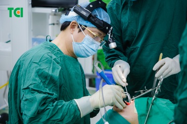 Thoát cảnh viêm amidan 5 lần/năm nhờ phương pháp Coblator hiện đại