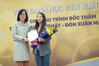 Hành trình “hóa thiên nga” với IELTS 7.5 của cô gái mang vóc dáng nhỏ bé