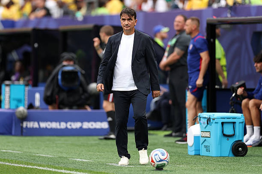 HLV Croatia chỉ ra nhược điểm của Ronaldo, HLV Bồ Đào Nha dè chừng đối thủ - 1