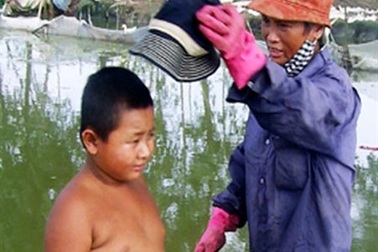 Hai số phận, một cảnh đời 