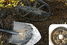 Vô tình đào được "bảo vật phương Đông" gây xôn xao giới khảo cổ