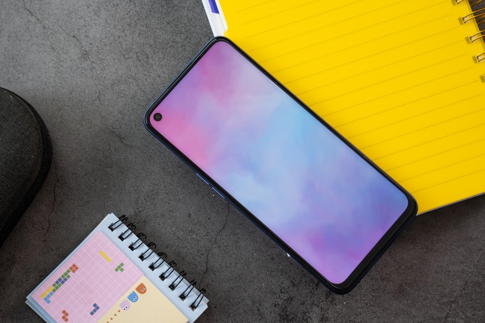 Tại sao màn hình 90Hz là yếu tố quan trọng khi lựa chọn smartphone năm 2020? - 1 Tại sao màn hình 90Hz là yếu tố quan trọng khi lựa chọn smartphone năm 2020? - 1