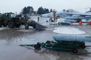 Ukraine tìm cách gắn bom Mỹ lên máy bay do Liên Xô sản xuất