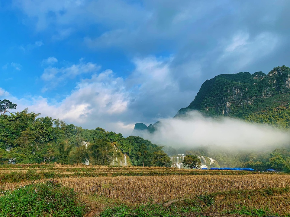 Non nước Cao Bằng đẹp như tranh qua ống kính điện thoại của cô gái Lâm Đồng - 2 Non nước Cao Bằng đẹp như tranh qua ống kính điện thoại của cô gái Lâm Đồng - 2