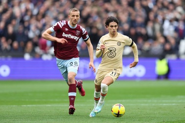 Felix "nổ súng", Chelsea hòa trận thứ 3 liên tiếp