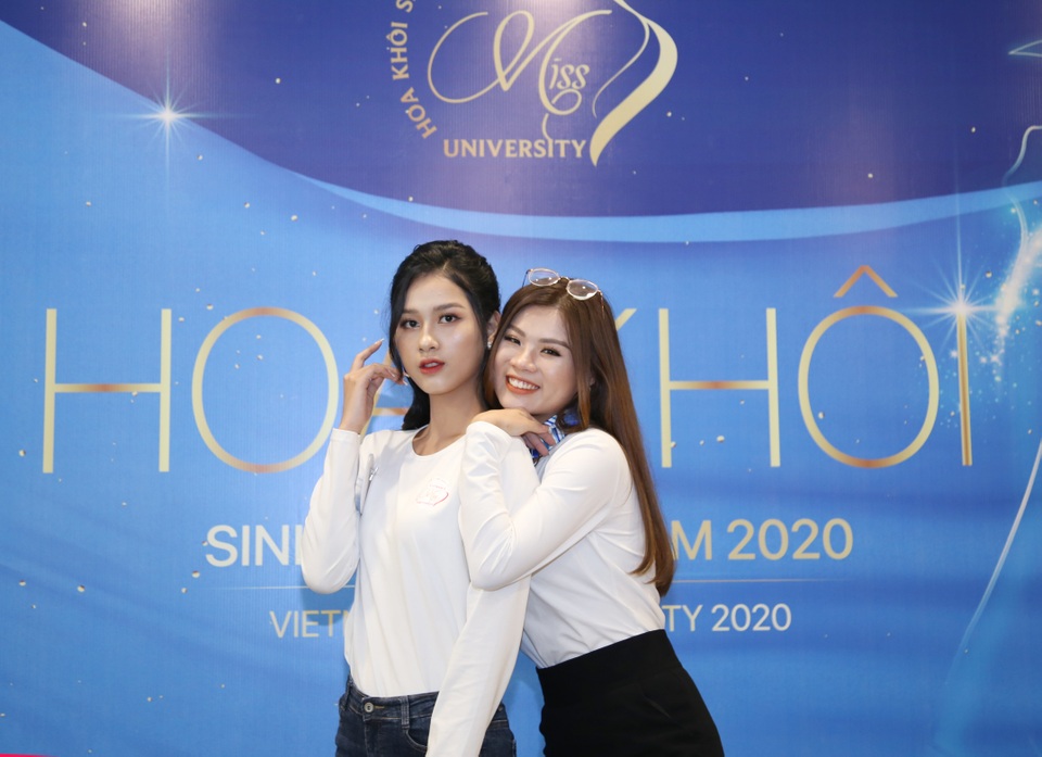 41 nữ sinh sẽ đọ sắc tại chung kết Hoa khôi Sinh viên Việt Nam - 5 41 nữ sinh sẽ đọ sắc tại chung kết Hoa khôi Sinh viên Việt Nam - 5