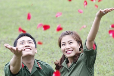 Ảnh “độc” về tình yêu của MC “Chúng tôi là chiến sĩ”