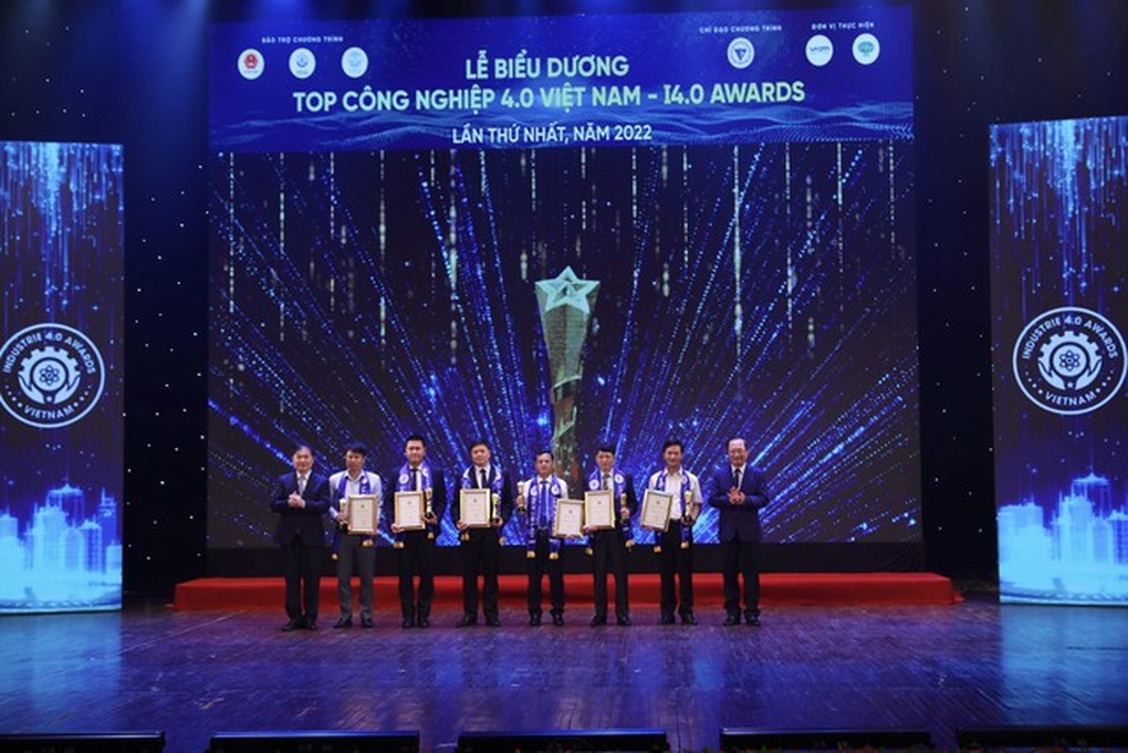 Biểu dương, ghi nhận thành tựu chuyển đổi số của các doanh nghiệp Việt - 1 Biểu dương, ghi nhận thành tựu chuyển đổi số của các doanh nghiệp Việt - 1