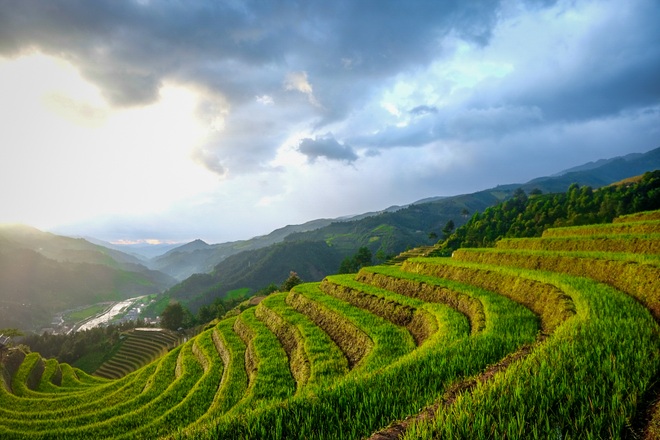 Hành trình vượt 2000km chinh phục mùa vàng Mù Cang Chải - 1