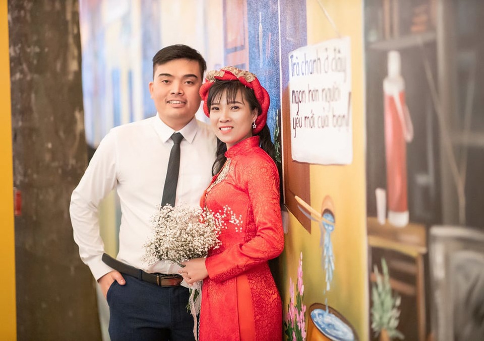 Cô dâu Hải Phòng hoãn cưới, hàng xóm xúm vào giải cứu 75 mâm cỗ - 1 Cô dâu Hải Phòng hoãn cưới, hàng xóm xúm vào giải cứu 75 mâm cỗ - 1