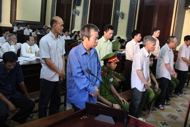 Từ vụ ALCII: Rút tiền Nhà nước quá dễ!