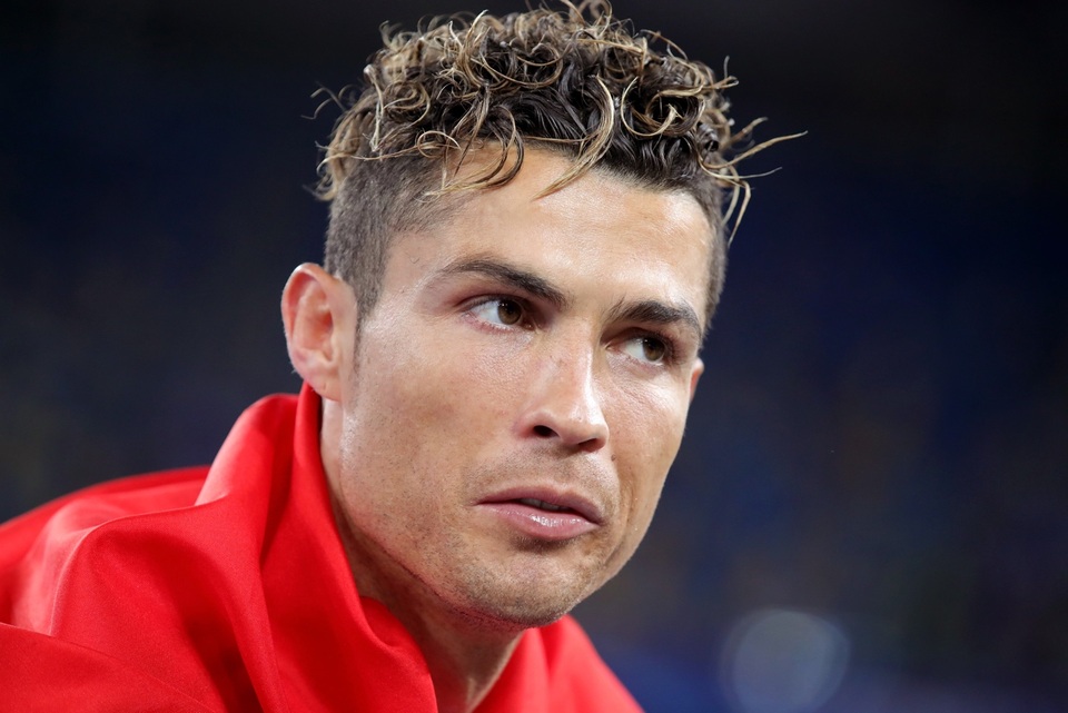 Những kiểu tóc lạ của C.Ronaldo khiến người hâm mộ nhớ mãi | Báo ...