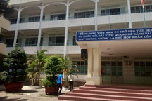 Nữ học sinh lớp 6 để lại lá thư rồi nhảy từ tầng 3 xuống