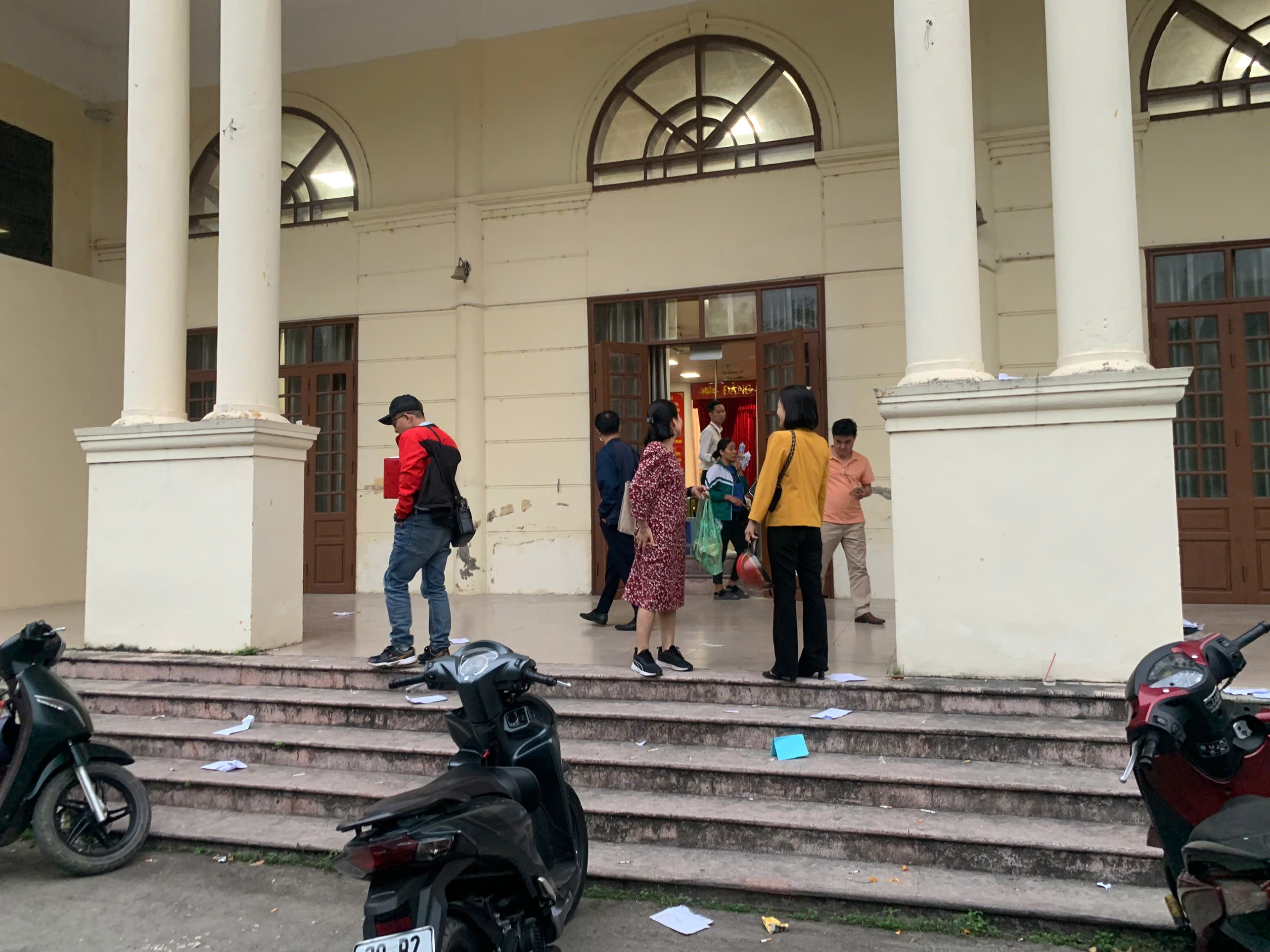 ការដេញថ្លៃដីនៅស្រុក Thanh Oai៖ តម្លៃខ្ពស់បំផុតគឺជាង 75 លានដុង/m2 - 2 Đấu giá đất huyện Thanh Oai: Cao nhất hơn 75 triệu đồng/m2 - 2