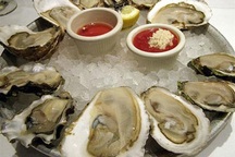 Hải sản sống bổ hơn nấu chín?