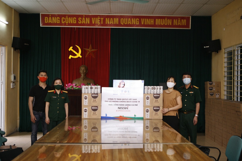 Món quà ý nghĩa đến y, bác sĩ tại các bệnh viện Hà Nội - 5 Món quà ý nghĩa đến y, bác sĩ tại các bệnh viện Hà Nội - 5