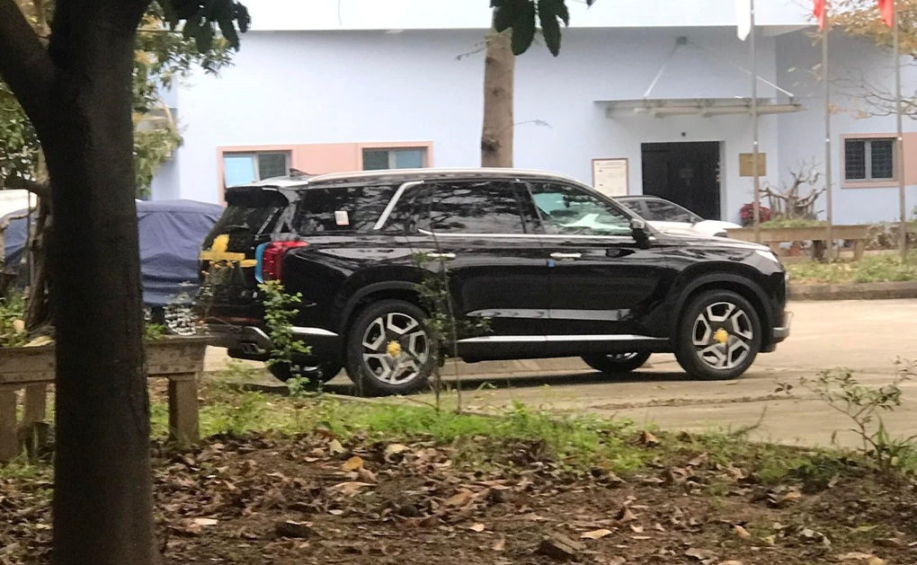 Hyundai Palisade 2023 lộ diện tại Việt Nam, bỏ ngỏ cơ hội đấu Ford Explorer - 3 Hyundai Palisade 2023 lộ diện tại Việt Nam, bỏ ngỏ cơ hội đấu Ford Explorer - 3