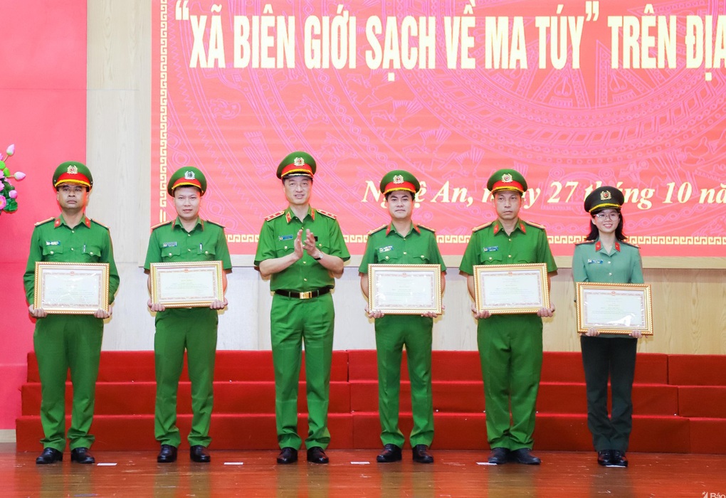 26/27 xã biên giới sạch về ma túy - 3 26/27 xã biên giới sạch về ma túy - 3