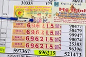 Nam thanh niên bán hoa tươi trúng độc đắc 8 tỷ đồng, gửi tiết kiệm 6 tỷ