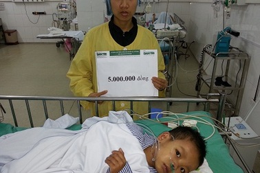 Quỹ Nhân ái hỗ trợ 5 triệu đồng đến bé Minh Duy 