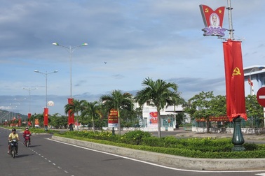 Phó Chủ tịch thị trấn bỏ trốn vì áp lực nợ nần