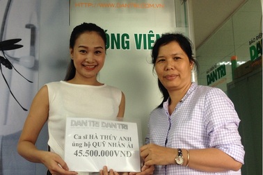 Ca sĩ Hà Thúy Anh trích tiền thưởng ủng hộ Quỹ Nhân ái 45.500.000 đồng