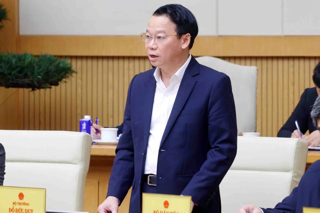 Ngày mai, Bộ Chính trị quyết chủ trương bỏ cấp huyện, sáp nhập các tỉnh - 4 Ngày mai, Bộ Chính trị quyết chủ trương bỏ cấp huyện, sáp nhập các tỉnh - 4