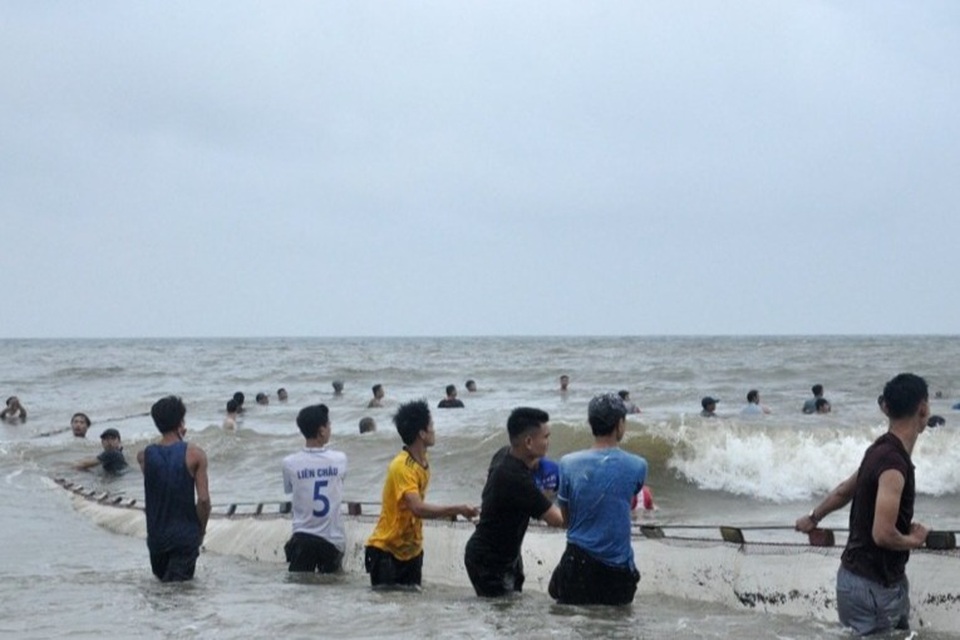 Phát hiện 2 thi thể là 2 học sinh đuối nước ở Thanh Hóa - 1