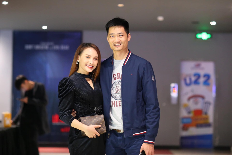 Bảo Thanh: “Trước khi quay cảnh hôn đắm đuối Quốc Trường, tôi phải uống rượu” - 1 Bảo Thanh: “Trước khi quay cảnh hôn đắm đuối Quốc Trường, tôi phải uống rượu” - 1