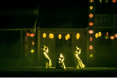 Nhiều ý kiến trái chiều về buổi biểu diễn thực cảnh “Ký ức Hội An”