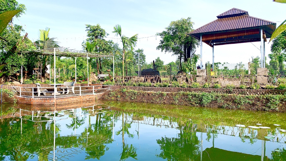 Dốc hết tiền tiết kiệm, 9X phố núi tậu đất, làm nhà vườn 3.000m2 đẹp mê - 11 Dốc hết tiền tiết kiệm, 9X phố núi tậu đất, làm nhà vườn 3.000m2 đẹp mê - 11