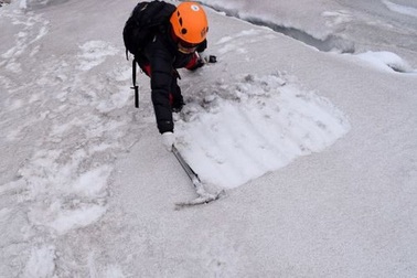 Bồ hóng làm tăng tốc độ tan chảy của các dòng sông băng