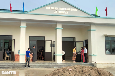 Đầu tư cơ sở hạ tầng cho vùng đồng bào dân tộc thiểu số và miền núi