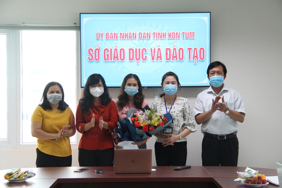 Cô giáo Xô Vi người dân tộc Brâu 25 tuổi trúng cử Đại biểu Quốc hội - 1 Cô giáo Xô Vi người dân tộc Brâu 25 tuổi trúng cử Đại biểu Quốc hội - 1
