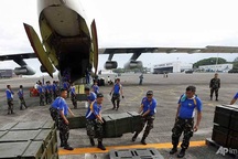 Trung Quốc tặng hàng nghìn khẩu súng cho Philippines