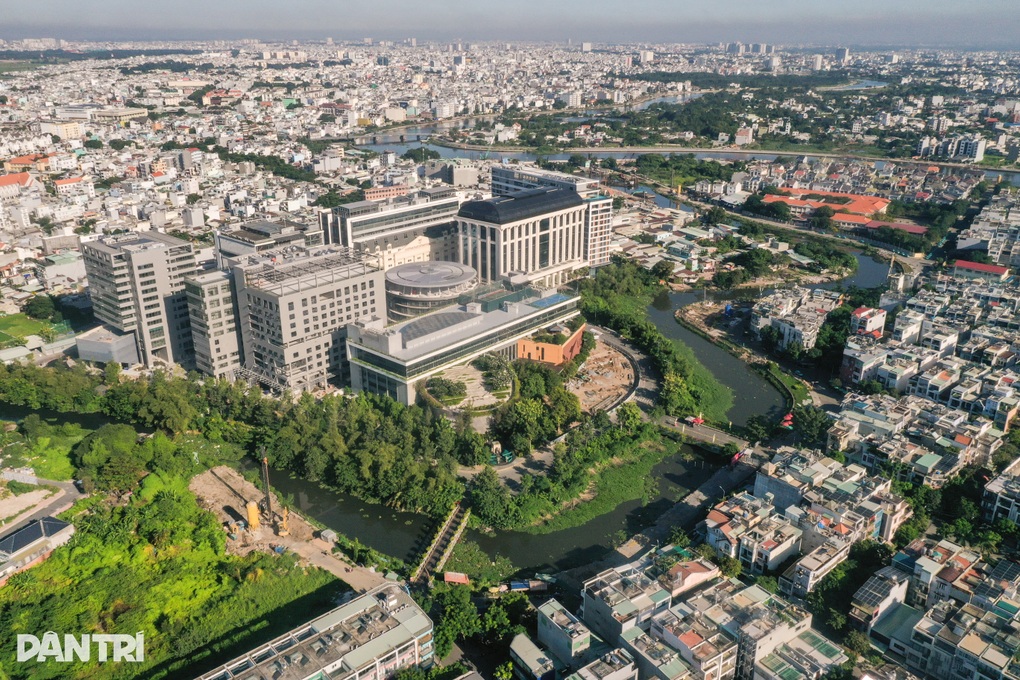 Đại học Văn Lang chốt phương án bàn giao đất cải tạo rạch Xuyên Tâm ở TPHCM - 2 Đại học Văn Lang chốt phương án bàn giao đất cải tạo rạch Xuyên Tâm ở TPHCM - 2