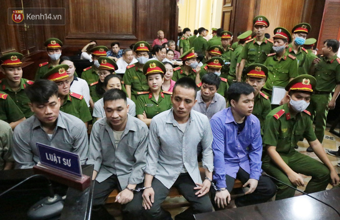 Ông trùm ma túy Văn Kính Dương: Từ cuộc vượt ngục trong đêm đến mối tình dang dở với hot girl Ngọc Miu - Ảnh 1. Ông trùm ma túy Văn Kính Dương: Từ cuộc vượt ngục trong đêm đến mối tình dang dở với hot girl Ngọc Miu - Ảnh 1.