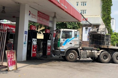 Thua lỗ lớn, doanh nghiệp có xu hướng giảm sản lượng xăng dầu bán ra