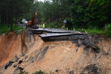 Cận cảnh hiện trường sạt lở đèo Mimosa ở Đà Lạt