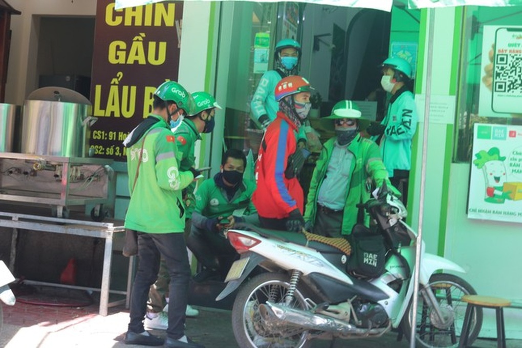 Phận xe ôm giữa chốn phồn hoa - 2 Phận xe ôm giữa chốn phồn hoa - 2