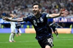 Messi chạm trán Tây Ban Nha: Cậu bé được chữa lành, định mệnh ở Barcelona