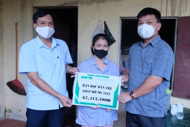 Bạn đọc giúp đỡ góa phụ tai nạn "thập tử nhất sinh" gần 70 triệu đồng