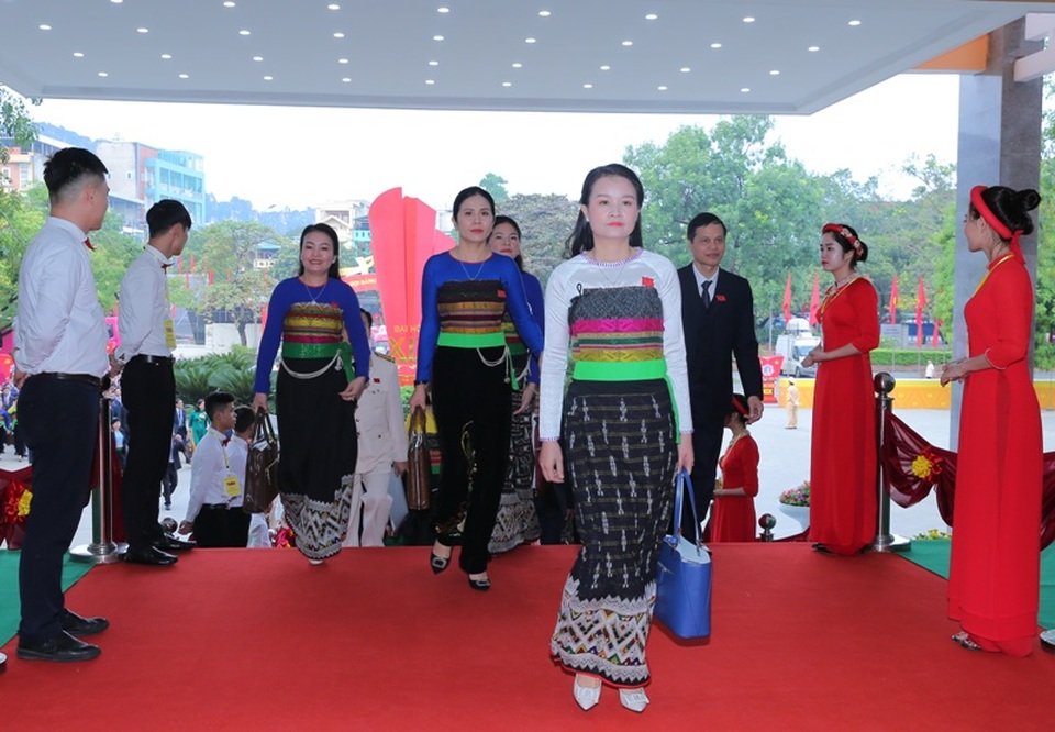 Khai mạc Đại hội đại biểu Đảng bộ tỉnh Thanh Hóa lần thứ XIX - 3 Khai mạc Đại hội đại biểu Đảng bộ tỉnh Thanh Hóa lần thứ XIX - 3