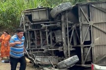 Thủ tướng yêu cầu điều tra vụ lật xe chở khách Trung Quốc làm 4 người chết